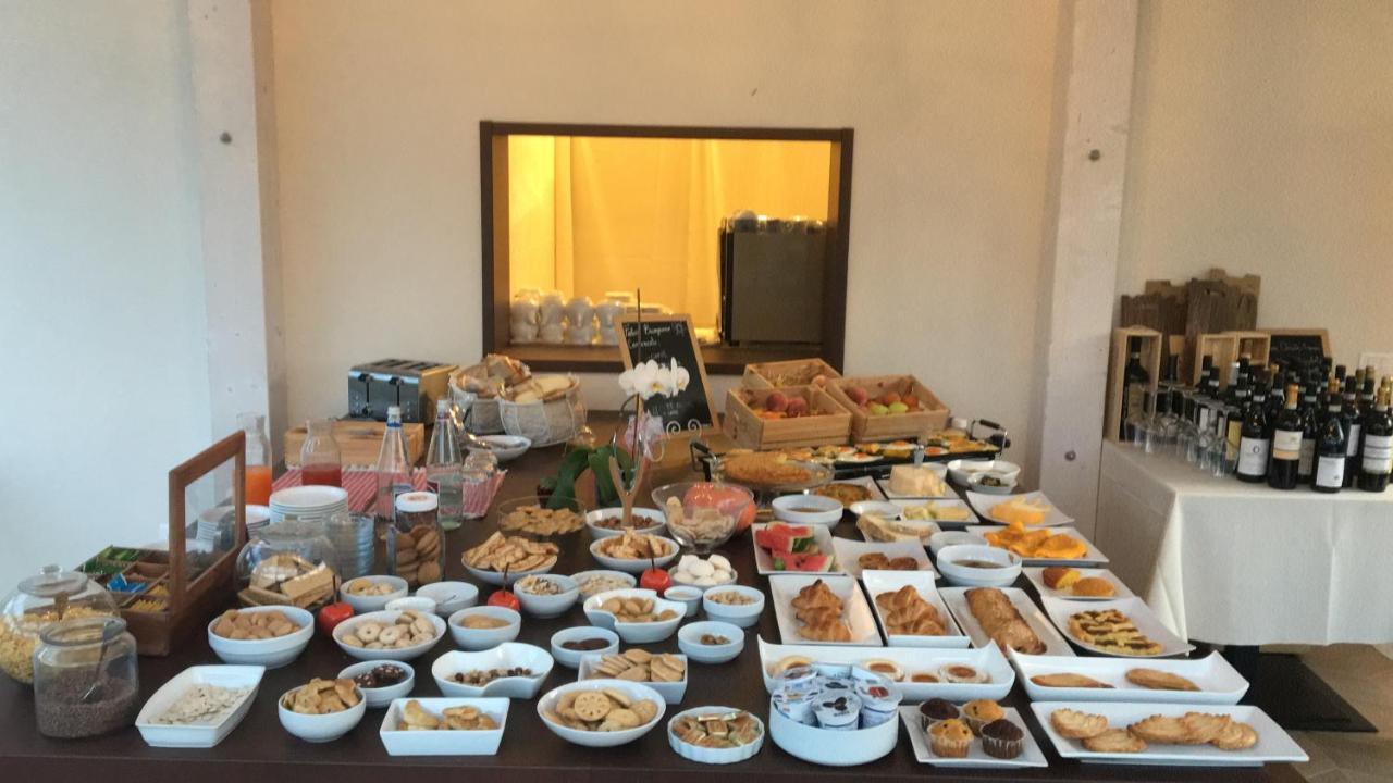 Home Holiday "Da Mamma" 阿尔巴 外观 照片